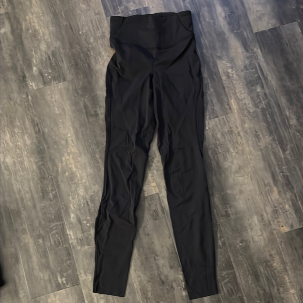 Lululemon tights size 2